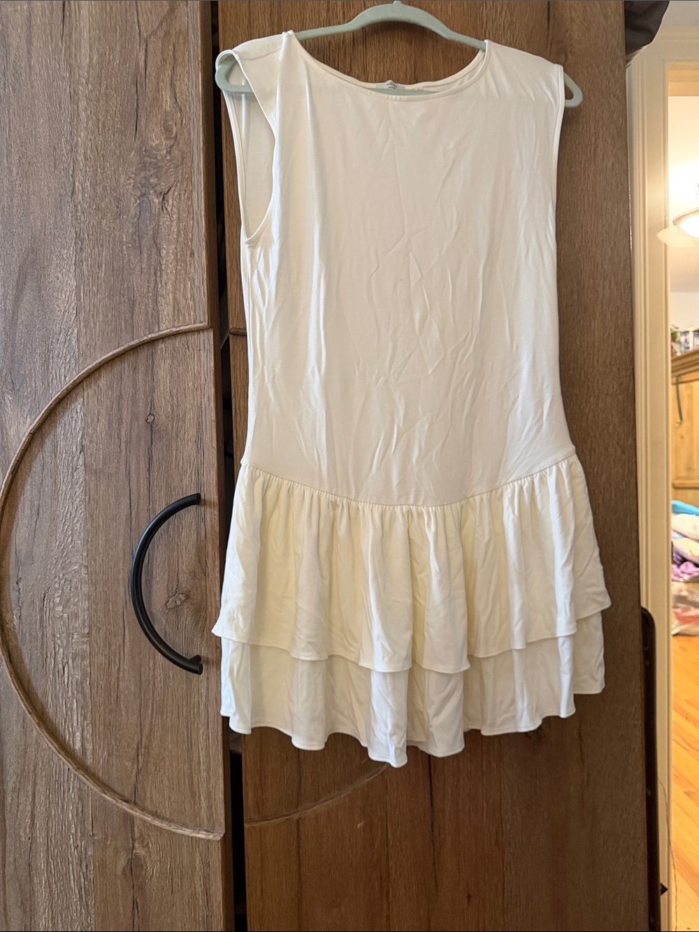 Aritzia White/Cream Tiered Midi Dress